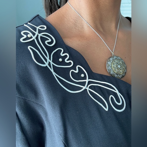 Vintage semi formal dress - Picture 3 of 4